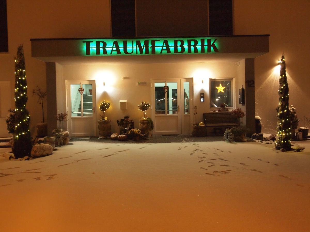 Hotel Traumfabrik Büttelborn Exterior foto